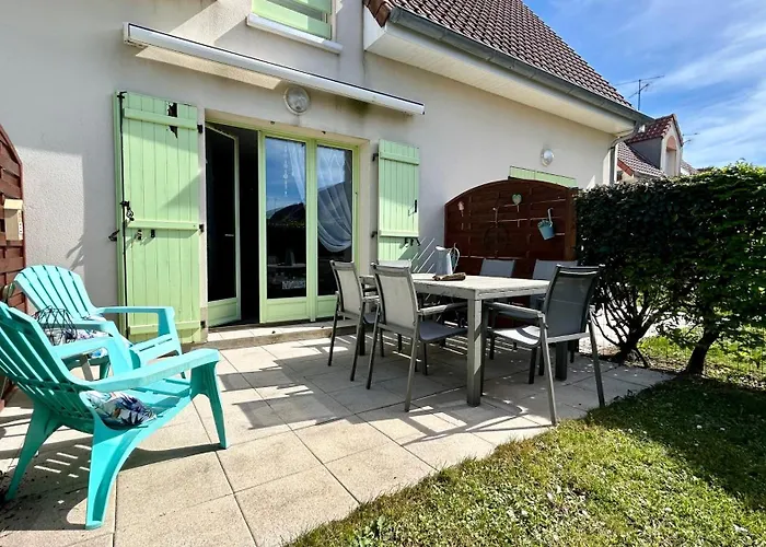 La Villa Myla
